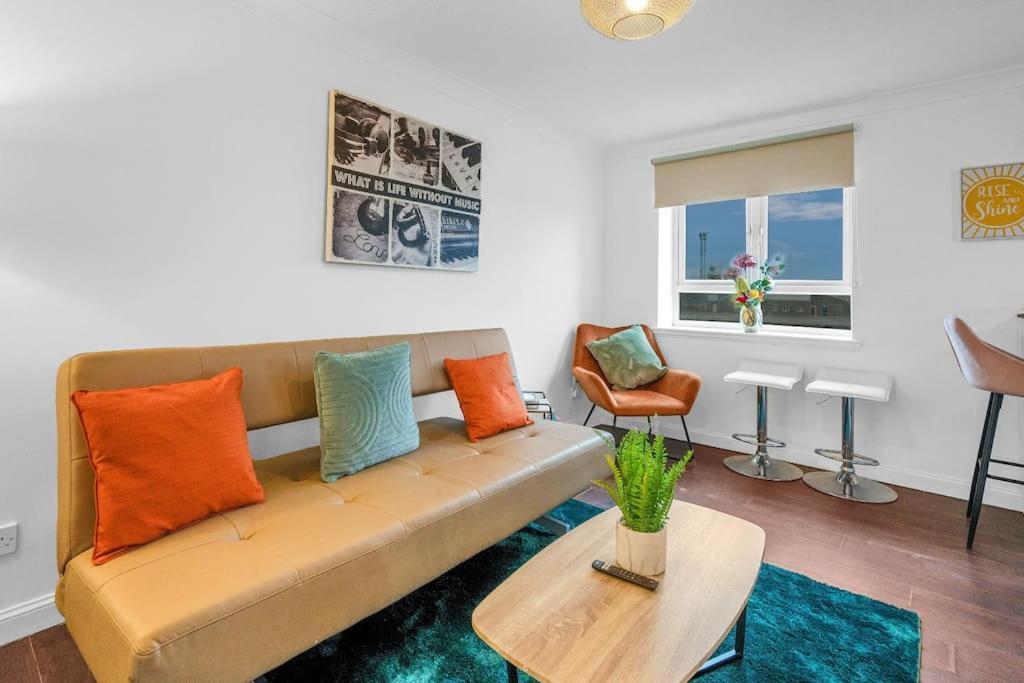 2 Bedroom Apartment On South Beach Road, 에어 외부 사진